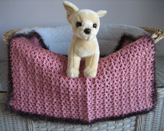 Hand-Crocheted Dog Blanket: Salmon Acrylic with Faux Fur Trim