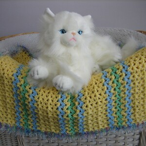 Crocheted Dog Blanket: Yellow Striped Pet Blanket with Faux Fur Trim