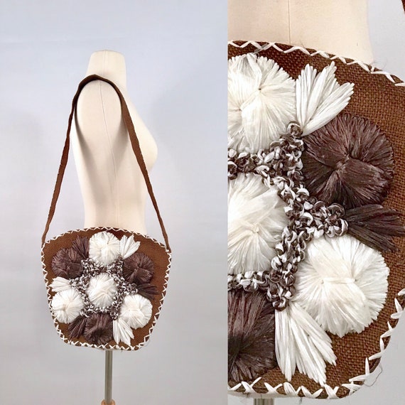 60s vintage woven raffia bag / floral appliqué