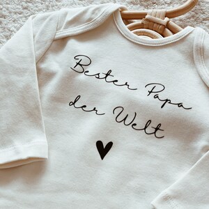 Babybody Vatertag Geschenk Bester Papa der Welt Body Baby Geschenk Bio Baumwolle genderneutral Bild 2