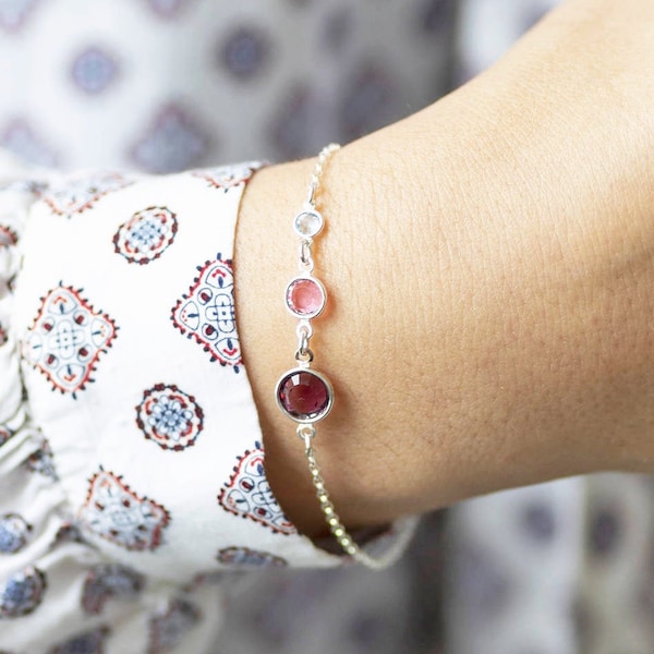 Three generations birthstone bracelet