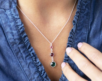 Three generations birthstone necklace