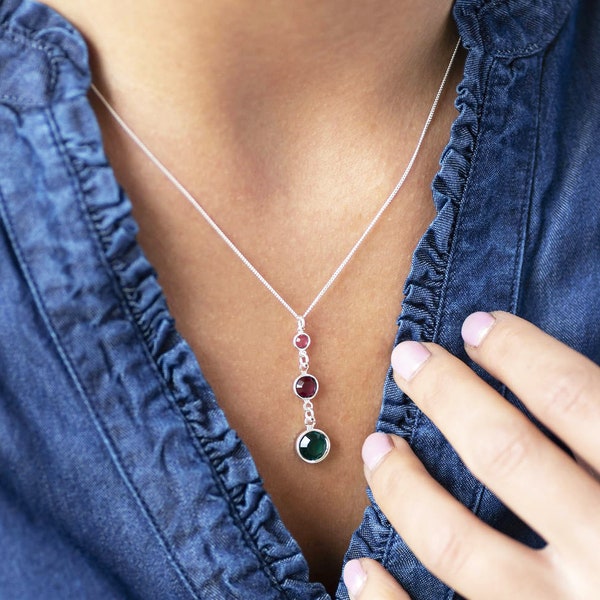 Three generations birthstone necklace