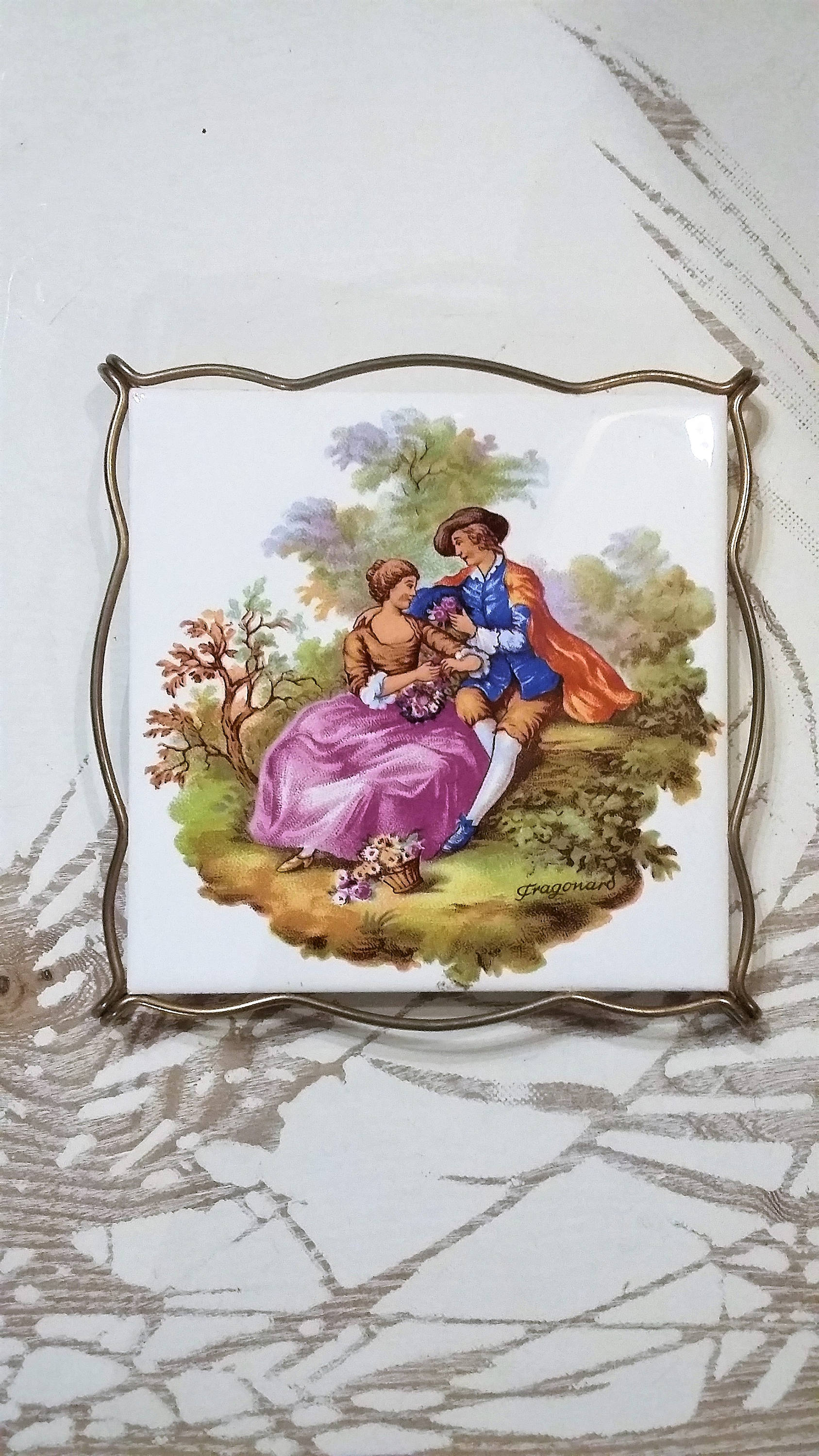 Villeroy&boch Vintage Allemand Hot Pad avec Couple de Cour Scène Romantique. Petit Cadeau Romantique