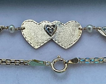 Ankle bracelet with wings deals