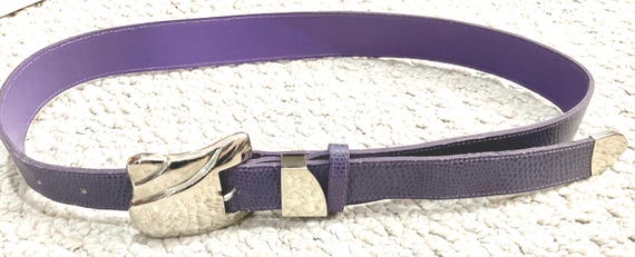 Vintage Women’s Purple Lizard Leather Belt