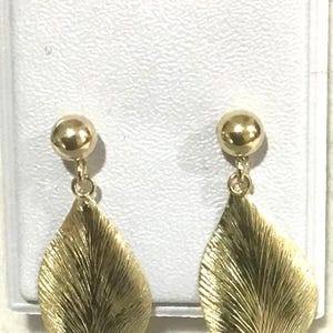 New 14kt Gold Ball Hanging Wide LEAF Earrings