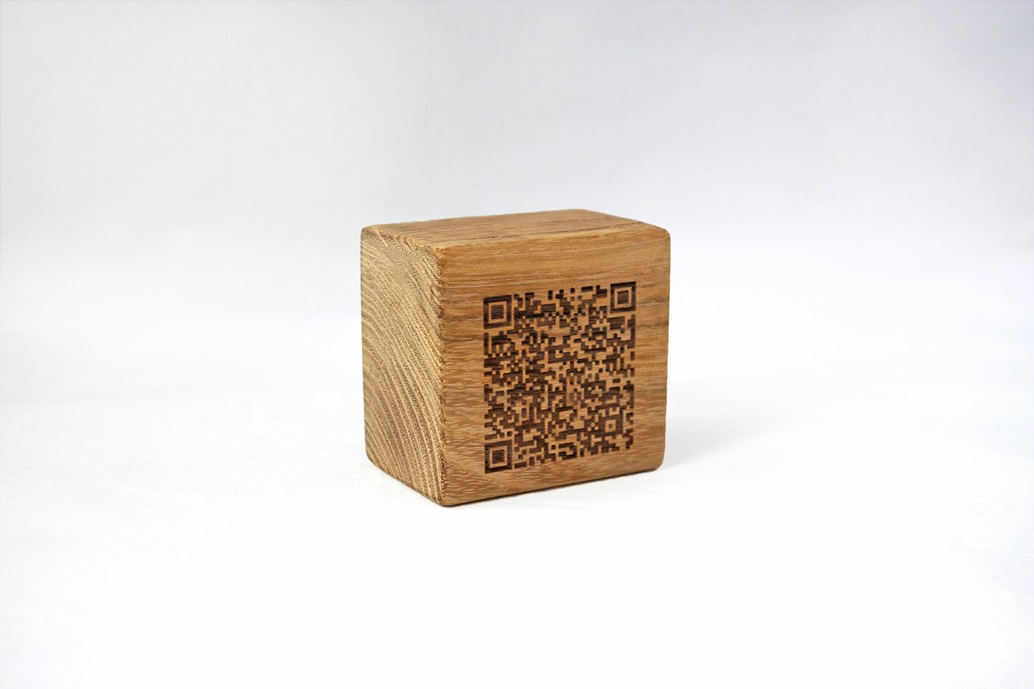 Set of 6 Oak QR Code Blocks, Restaurant QR Menu, Custom QR Code Sign ...