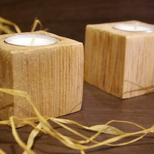 Ein 2er Set Kerzenständer, dekorative Teelichthalter aus Buche, aus Holz, für Zuhause, Dekoration, Tischdekoration
