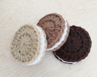 Crochet chocolate sandwich cookies, play food, chocolate food, crochet cookies, cookies, sandwich cookies, mint