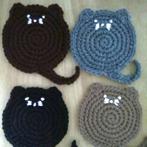 Set of crochet cat coasters, fat cat, funny coasters, animal coaster, mug rug, table decor, cat lover gift, drink coasters, coaster set