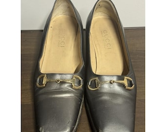 Zapatos de tacón bajo Gucci Horsebit 35 vintage, color bronce metalizado.