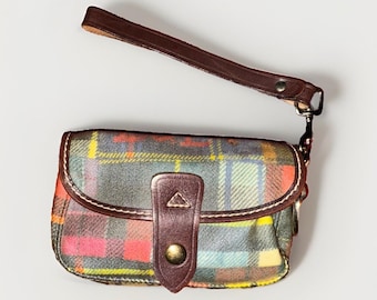 Dooney & Bourke Wristlet Pouch Tartan Plaid Coated Canvas Leather Snap Blue Duck