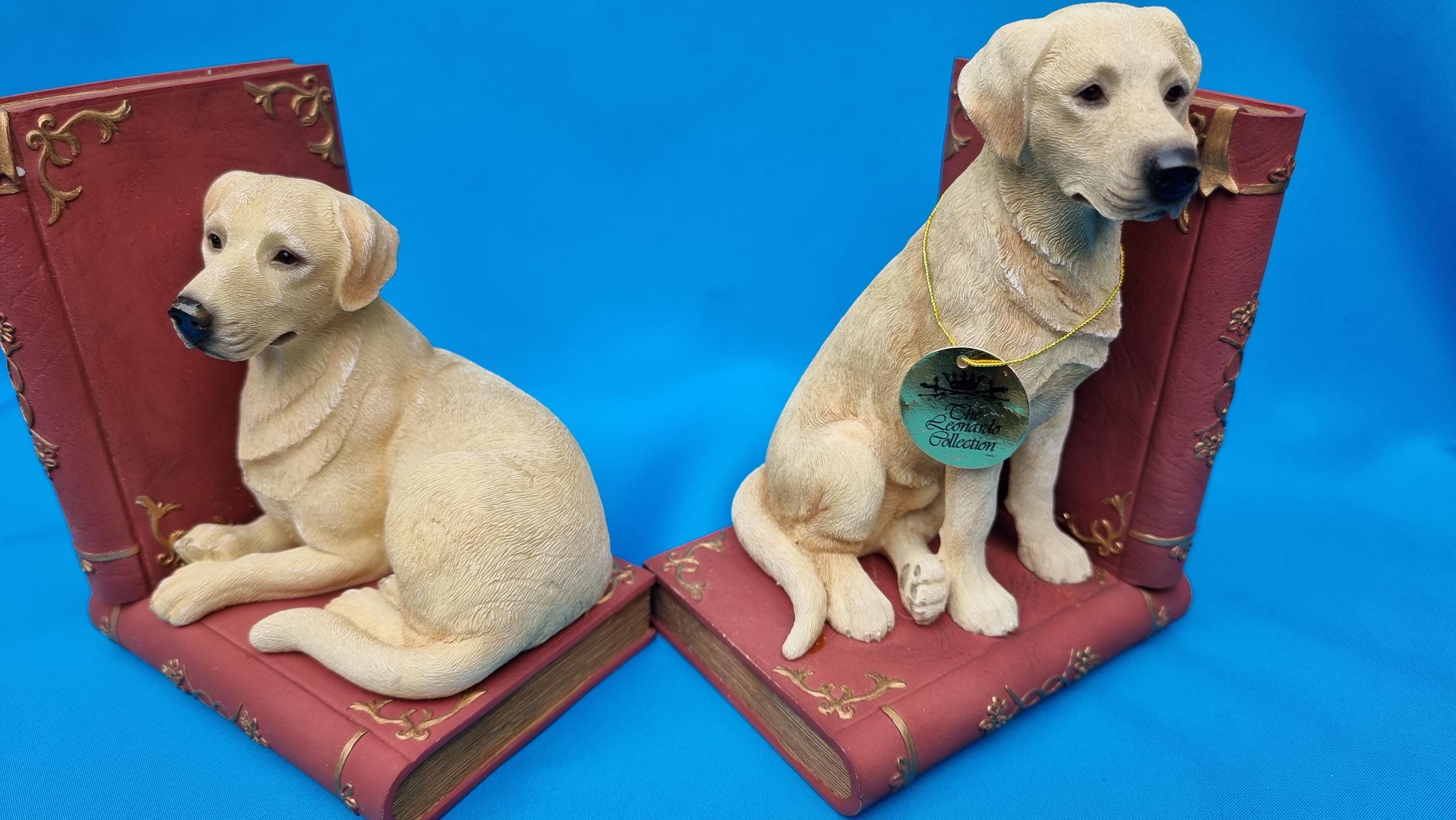 ラブラドール犬の置物、ゴールデンレトリバー犬、レトリバーのブック