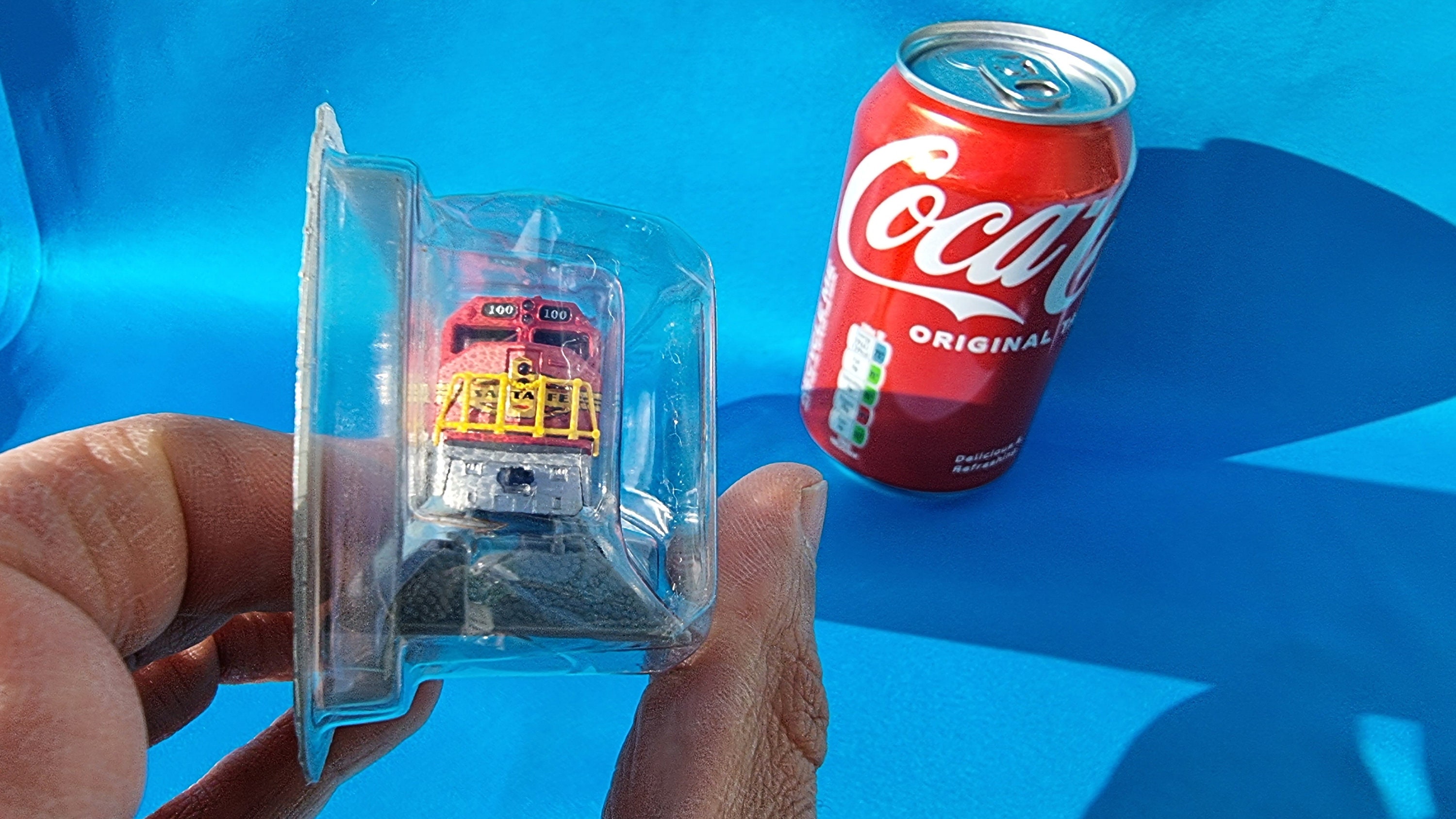 Vintage F45 Santa Fe Train Model - Del Prado Locomotive - Etsy Canada