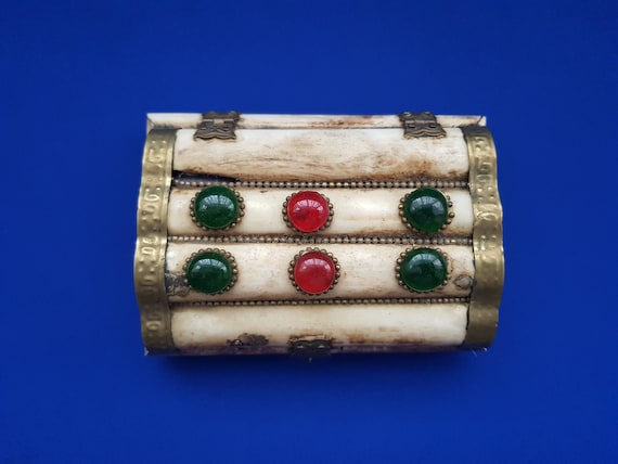Arabian jewellers deals