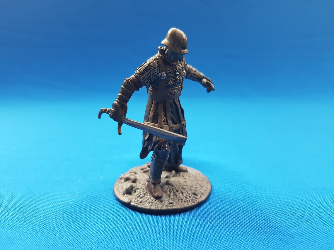 Figure orque figurine du seigneur des anneaux main blanche Etsy France