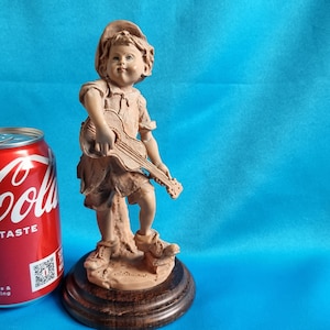 Giuseppe Armani Figurine: Capodimonte Boy with Guitar
