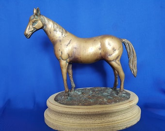 真鍮製の馬の置物：ヴィンテージ競走馬の像 - Etsy 日本