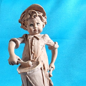 Giuseppe Armani Capodimonte Figurine: Boy Drummer