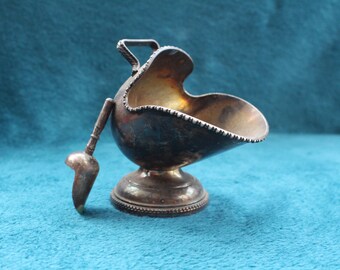 Vintage Silver Plated Scuttle Sugar Bowl with Spoon