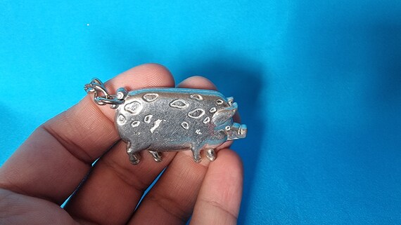 Pig keychain, pewter pig keychain, keychain, pewt… - image 2