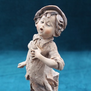 Vintage Giuseppe Armani Figurine: Singing Boy, Made in Italy