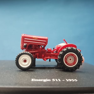 Tractor model, tractor toy, vintage tractor, tractor, energic tractor, energic 511