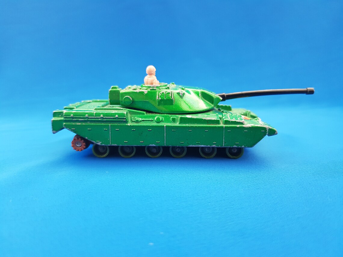 Chieftain Tank Chieftain Tank Model Tank Model Kit Ww2 Etsy