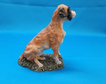 リアルな茶色のボクサー犬の置物：樹脂製のペットオーナメント - Etsy 日本