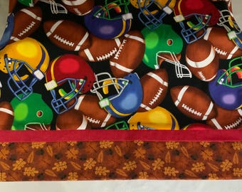 フットボール＆ヘルメット枕カバー