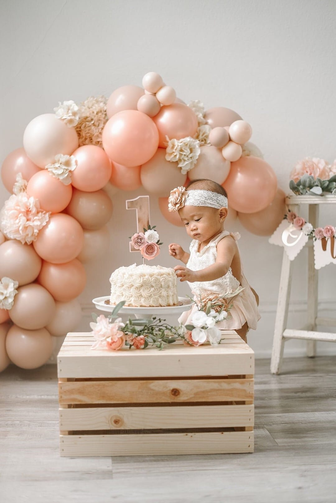 CAKE GIRLS GARAGE CLASSIC '67年1st One Year Old Cake Topper, Floral Cake Topper, Number 1 Cake