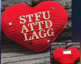 STFUATTDLAGG Crochet Kindle & Book Holder Pillow | Heart Reading Pillow | Handmade Book Pillow | BookTok Gift | Reader Gift | Kindle Stand