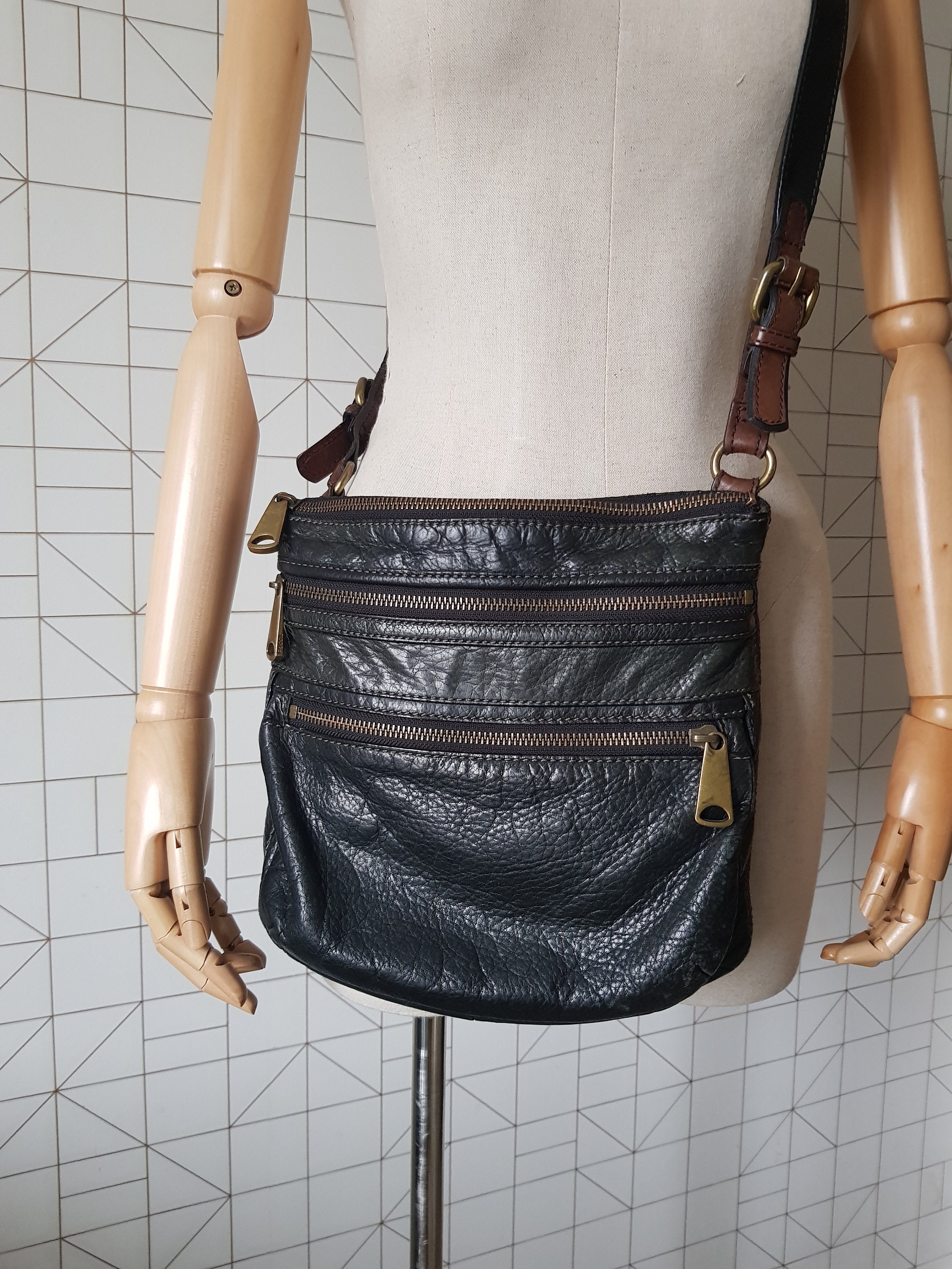 Fossil Women's Vintage Reissue Leather Crossbody Bag
