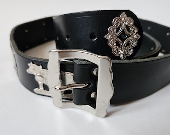 Vintage Etro leren riem, volkskoeiendetails, handgemaakte Appenzeller, Zwitserse riem, 104 cm