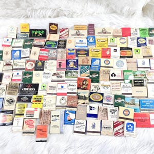 Huge Vintage Lot Of Estate 137 Matchbooks Box Matches Unstruck & All Unsearched