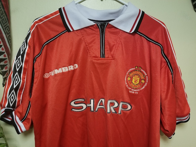 man united umbro sharp kit