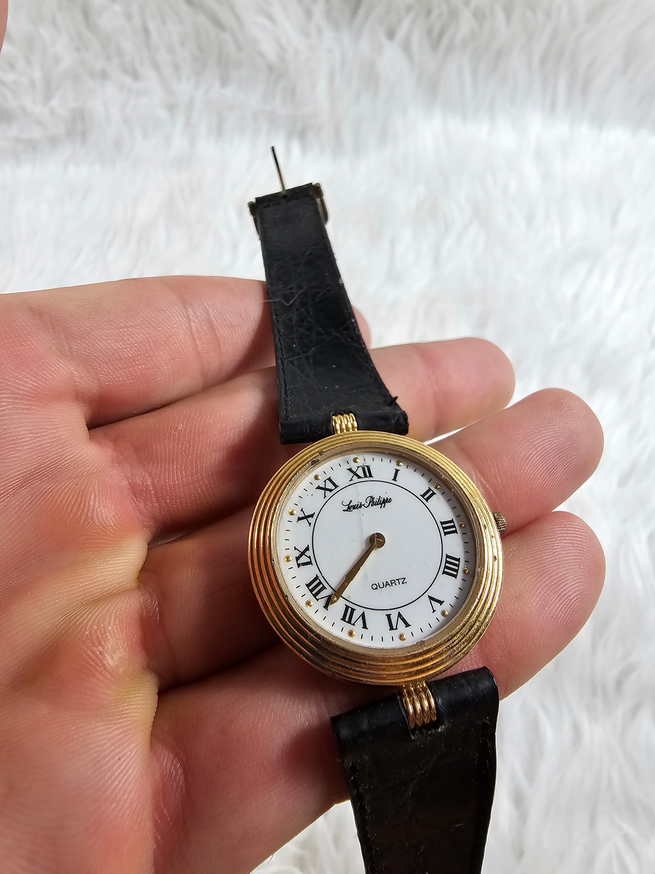 Vintage Rare Louis Philippe Quartz Black Leather Band 