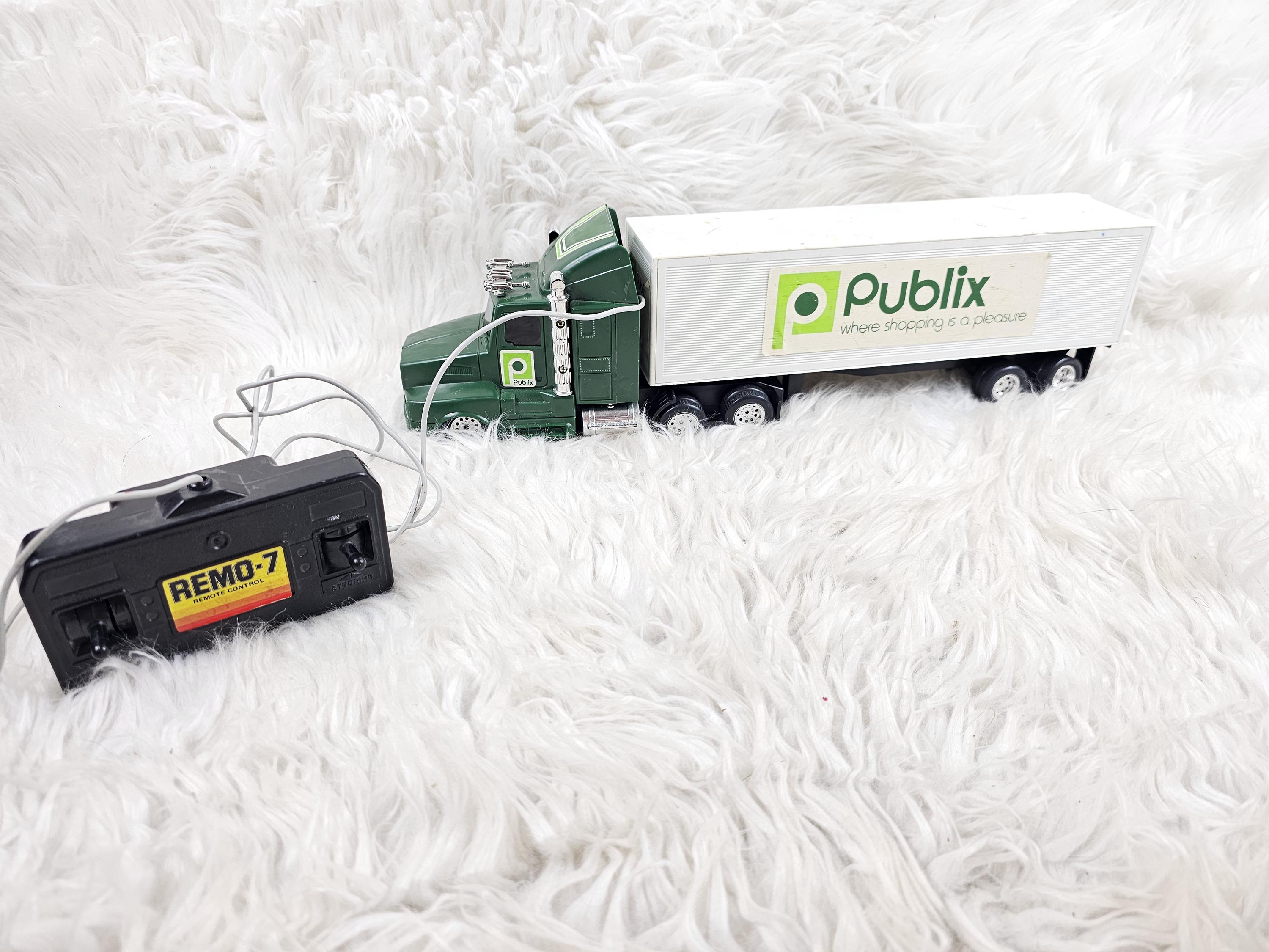 Publix 18 wheel Semi Hauler Battery Operated Remote Control Supermarket Florida Etsy