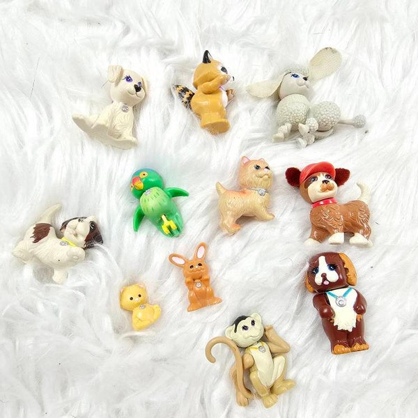 Kenner Petshop lot magasin malette figurines et accessoires