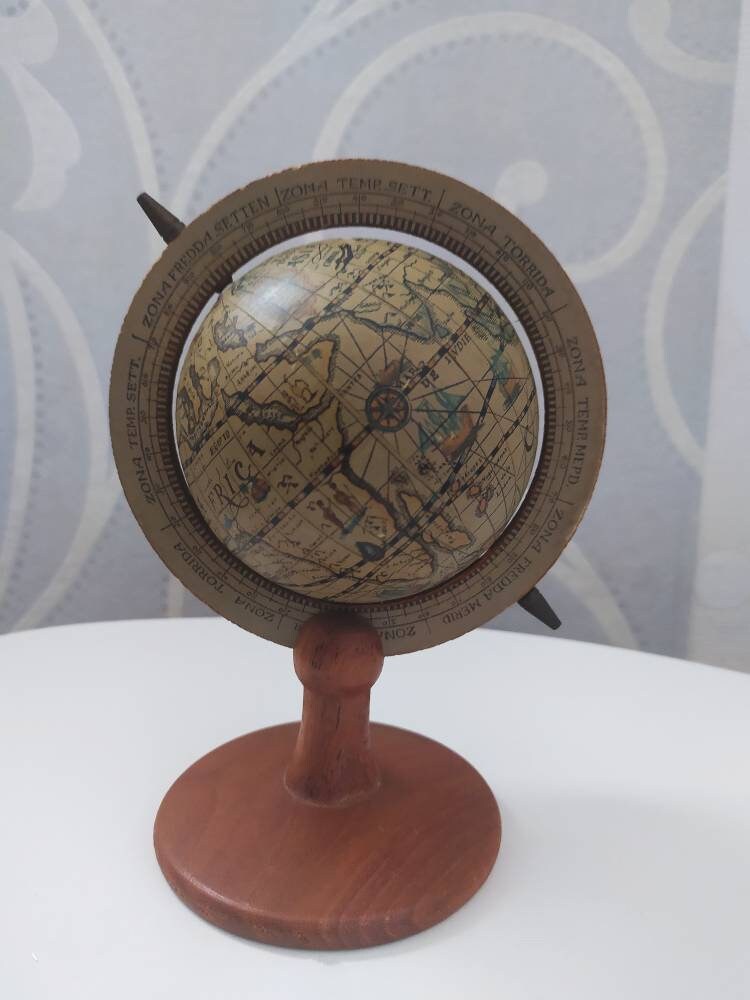 Petit Globe Décoratif Vintage