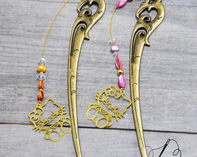 Beautyful handmade metal bookmarks / Perfect for gift or present for bookreaders