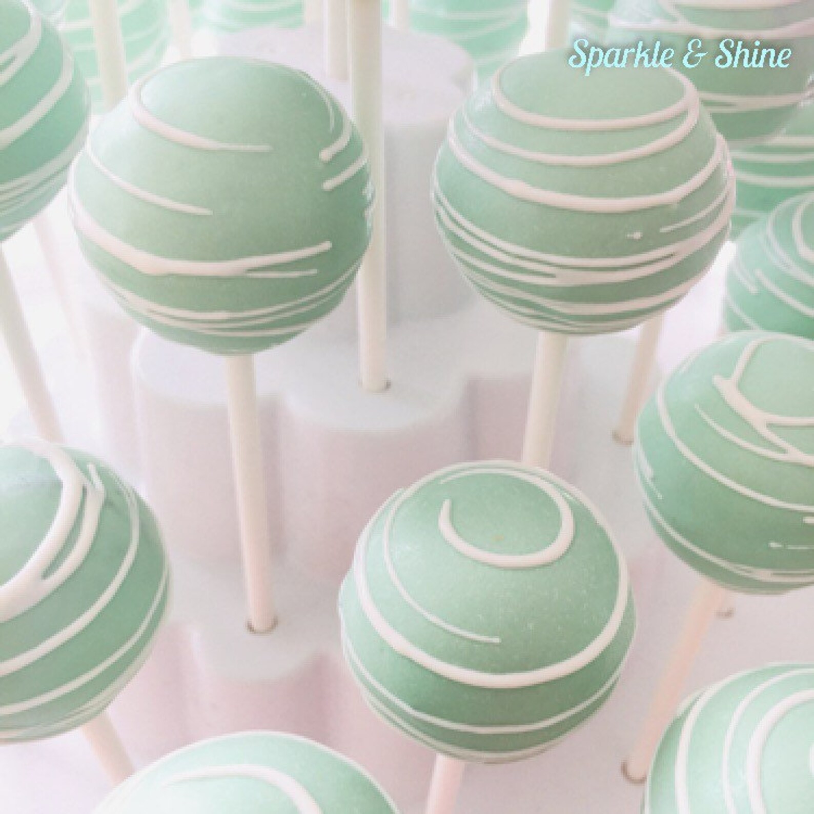1 Dozen FACE UP Mint Green Cake Pops Pastel Green Cake Pops Etsy