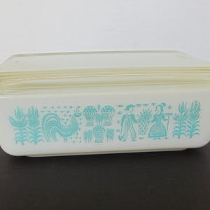 PYREX Amish boterafdruk turquoise koelkastschotel set 0503 1 1/2 Qt braadpanschotel origineel deksel vintage verzamelschotel