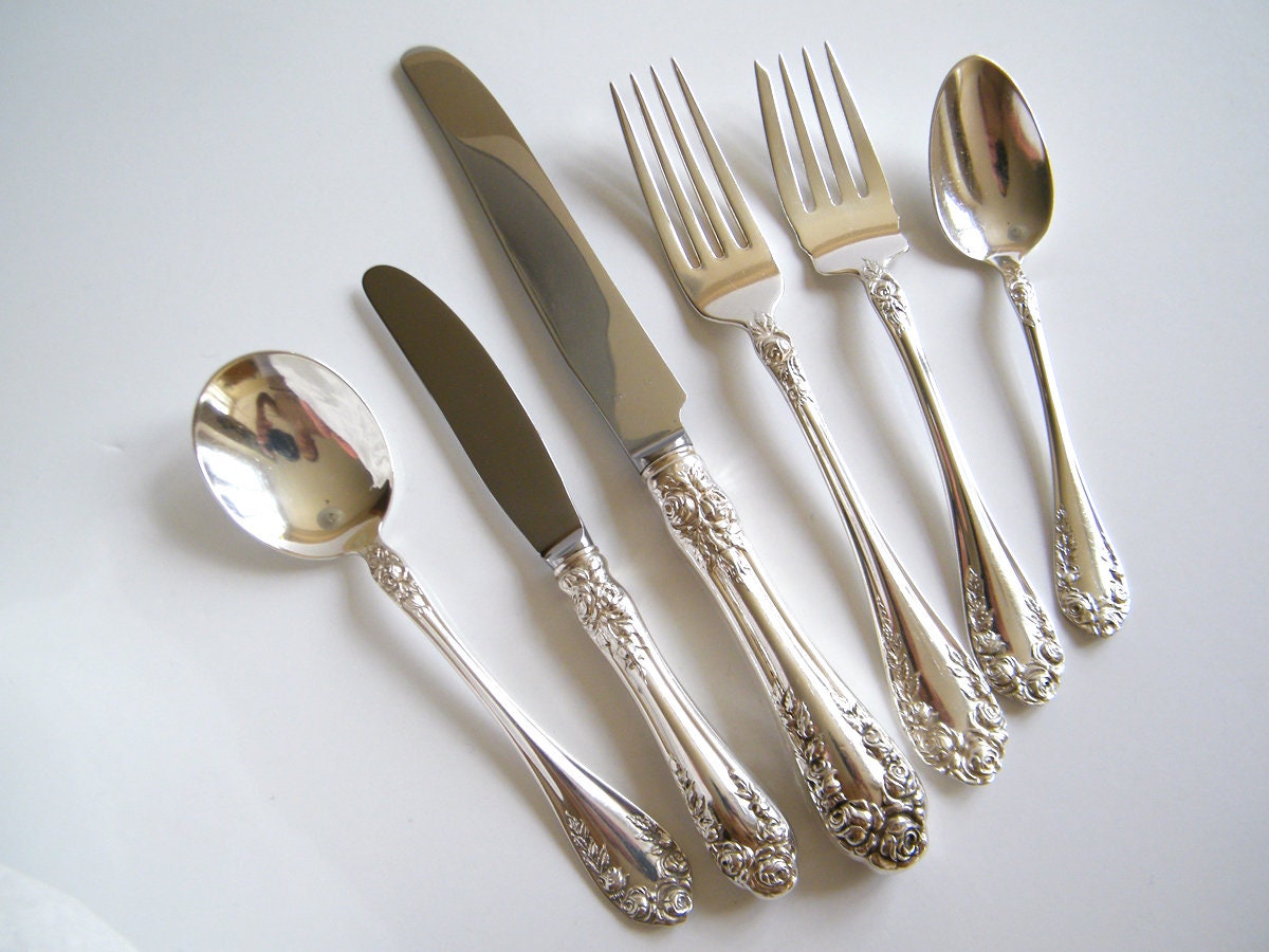 What Is The Difference Between Cutlery And Flatware