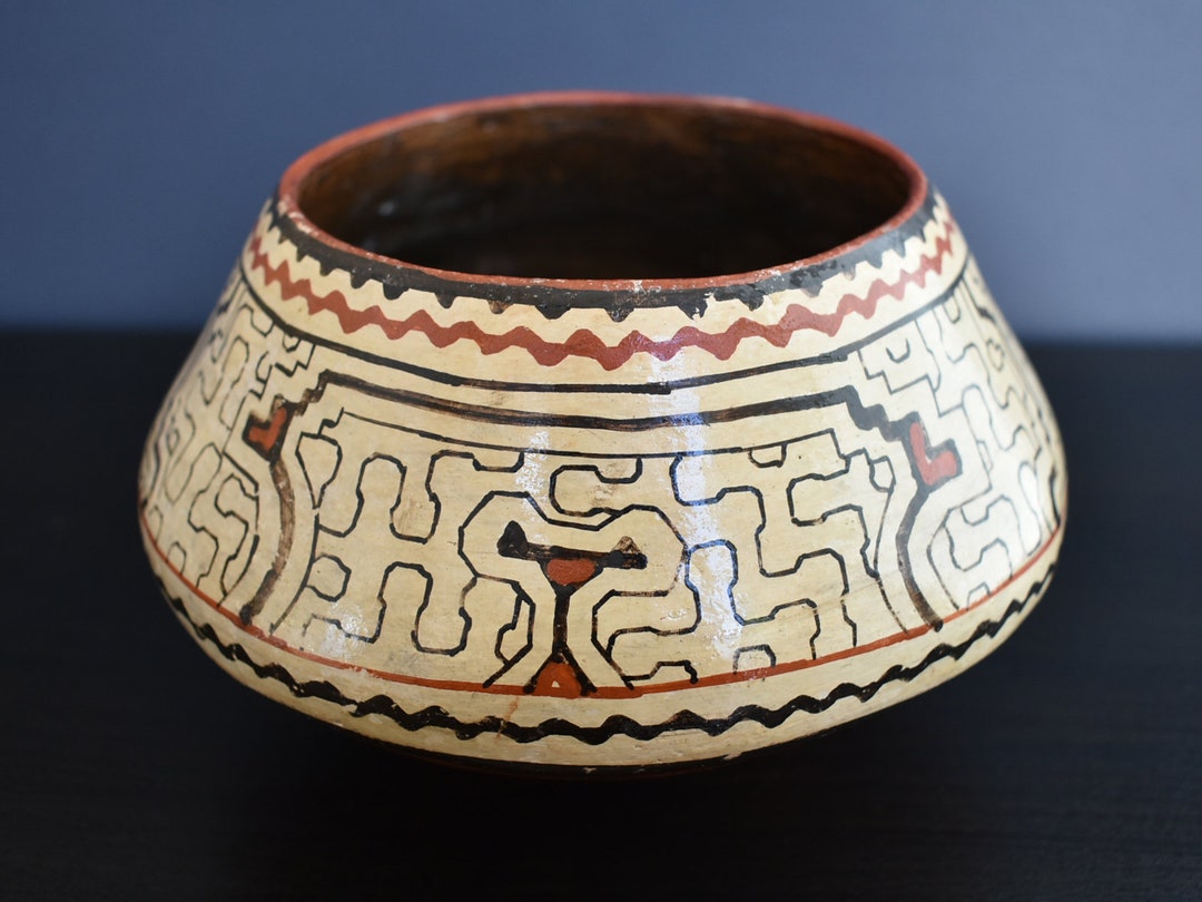 Shipibo Conibo Polychrome Pottery Bowl, Vintage Amazonian Peru