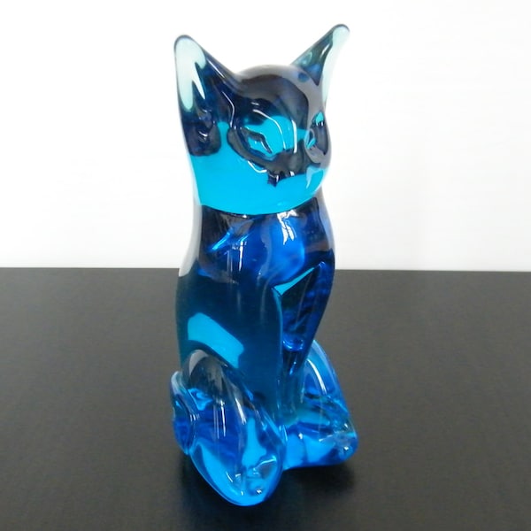 Konstglas Glass Cat, Vintage FM Konstglas Ronneby Sweden Signed Art Glass Cat Figurine, 1960s