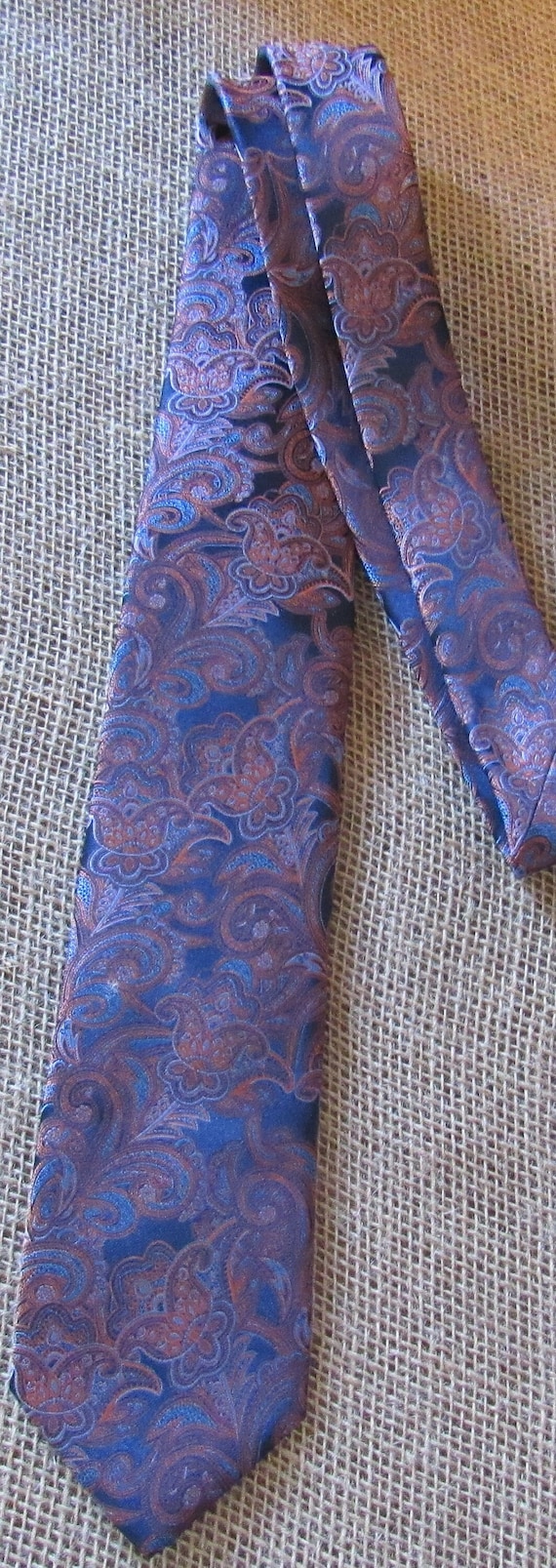 Steve Harvey ~ Beautiful Blue and Copper Tie ~ CEL