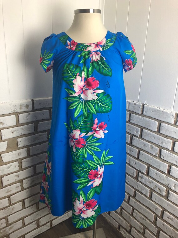 Vintage Hawaiian Dress - image 2