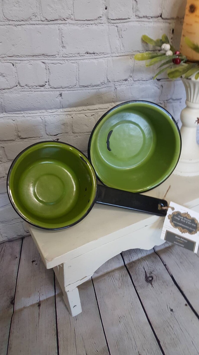 Set of 2 Retro Avacado Green Saucepan. Mid Century Color Etsy